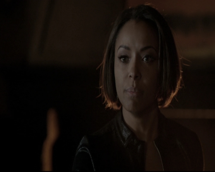 VampireDiariesWorld-dot-nl_6x16TheDownwardSpiral1703.jpg