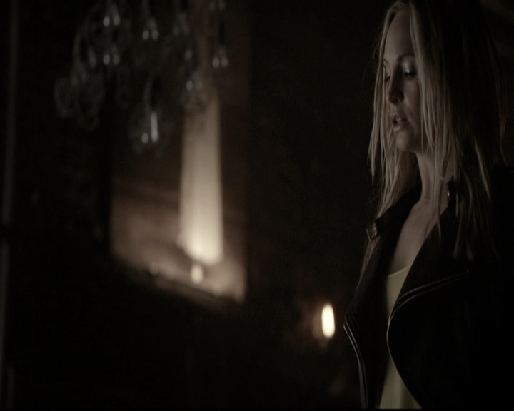 VampireDiariesWorld-dot-nl_6x16TheDownwardSpiral2101.jpg