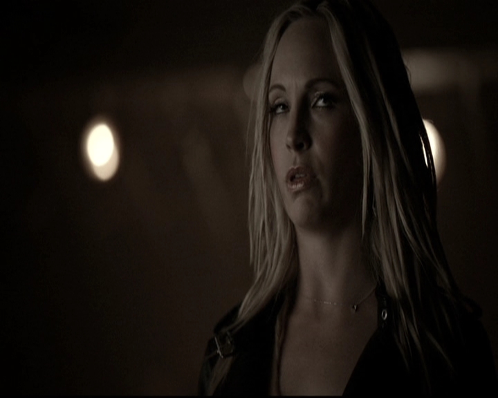 VampireDiariesWorld-dot-nl_6x16TheDownwardSpiral2106.jpg