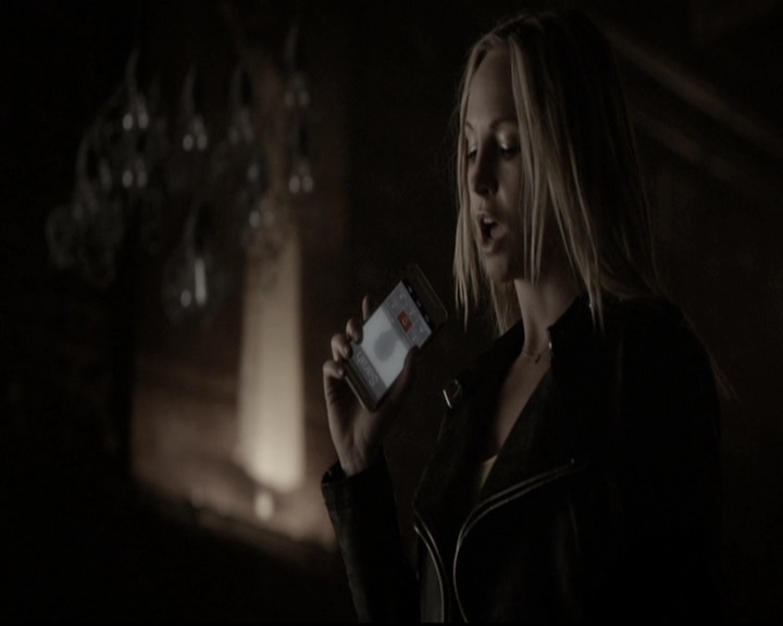 VampireDiariesWorld-dot-nl_6x16TheDownwardSpiral2115.jpg