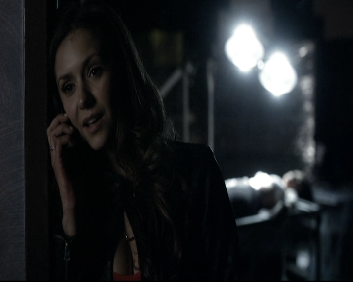 VampireDiariesWorld-dot-nl_6x16TheDownwardSpiral2215.jpg