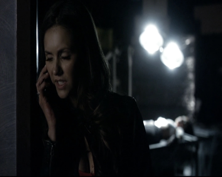 VampireDiariesWorld-dot-nl_6x16TheDownwardSpiral2220.jpg