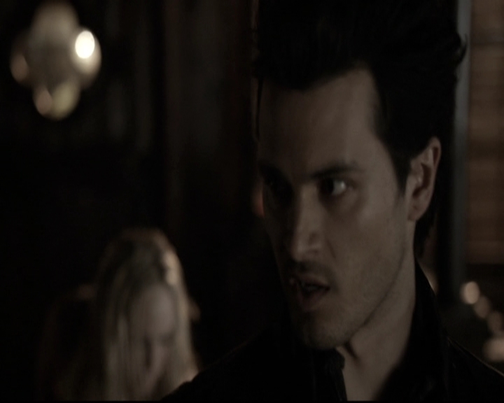 VampireDiariesWorld-dot-nl_6x17ABirdInAGildedCage0022.jpg