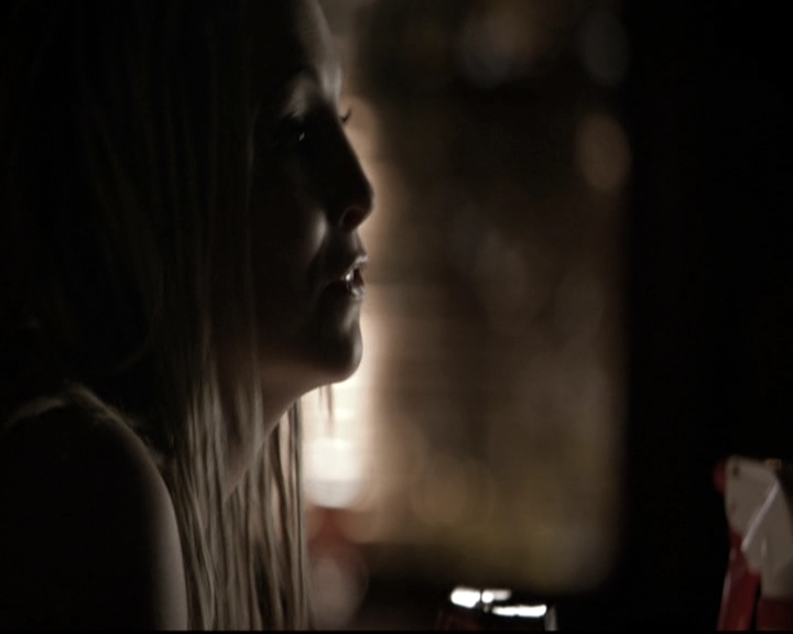 VampireDiariesWorld-dot-nl_6x17ABirdInAGildedCage0074.jpg