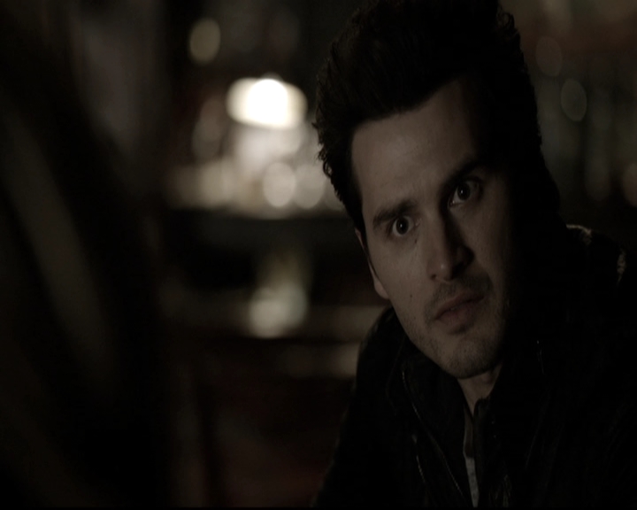 VampireDiariesWorld-dot-nl_6x17ABirdInAGildedCage0080.jpg