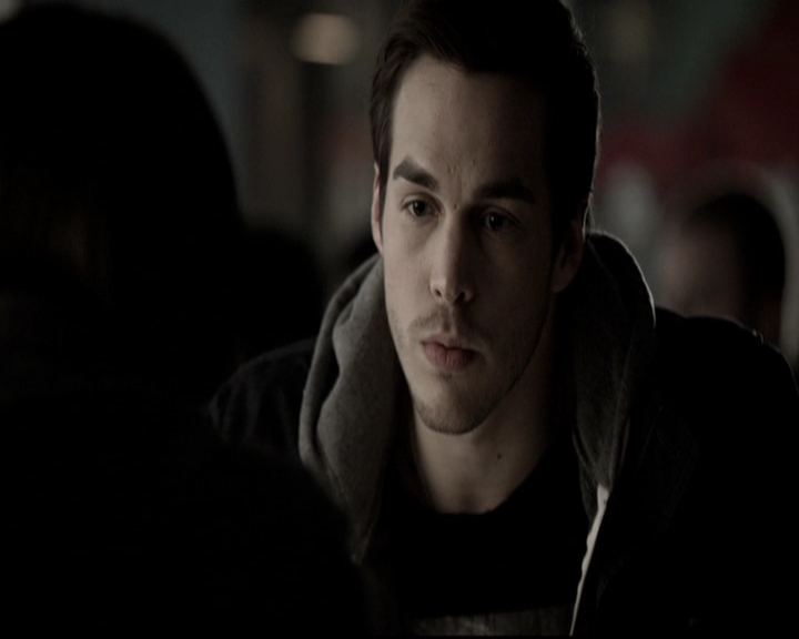 VampireDiariesWorld-dot-nl_6x17ABirdInAGildedCage0449.jpg