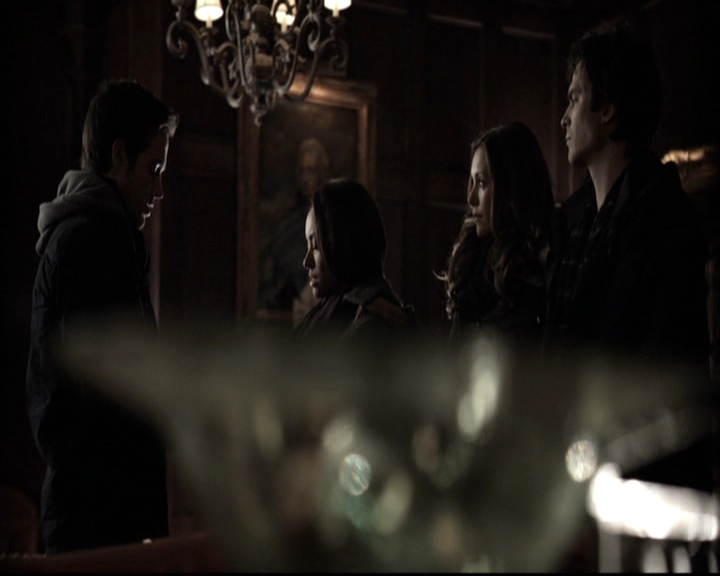 VampireDiariesWorld-dot-nl_6x17ABirdInAGildedCage0675.jpg