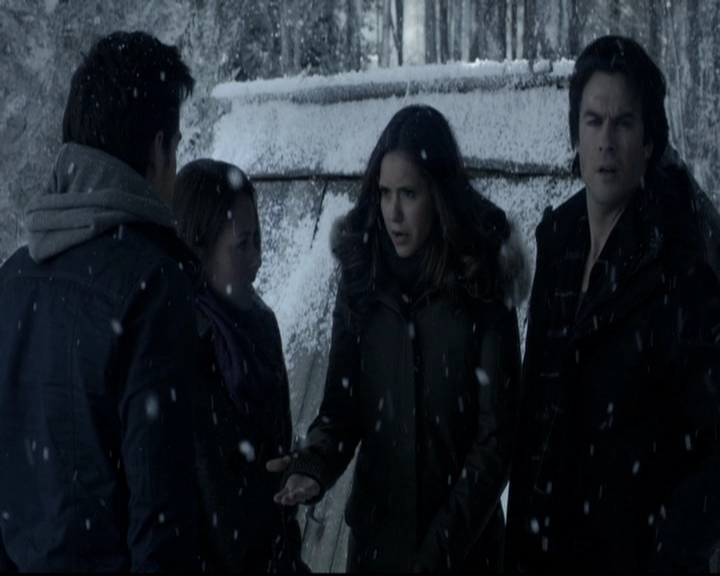 VampireDiariesWorld-dot-nl_6x17ABirdInAGildedCage0693.jpg