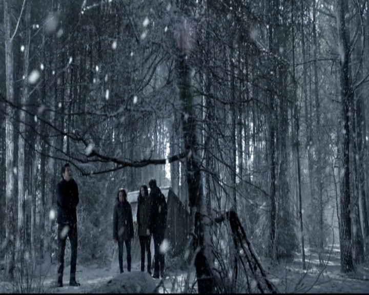 VampireDiariesWorld-dot-nl_6x17ABirdInAGildedCage0700.jpg