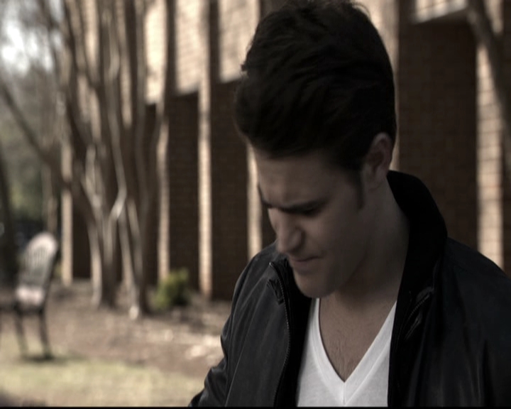 VampireDiariesWorld-dot-nl_6x17ABirdInAGildedCage0731.jpg