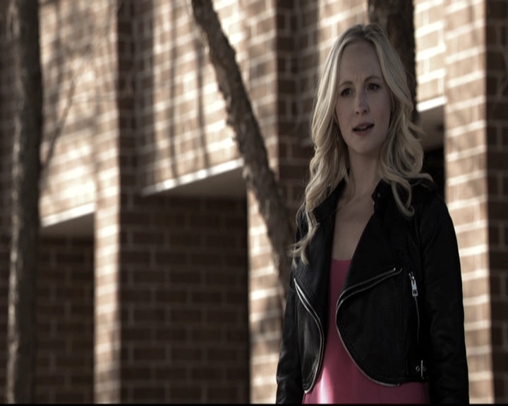 VampireDiariesWorld-dot-nl_6x17ABirdInAGildedCage0761.jpg