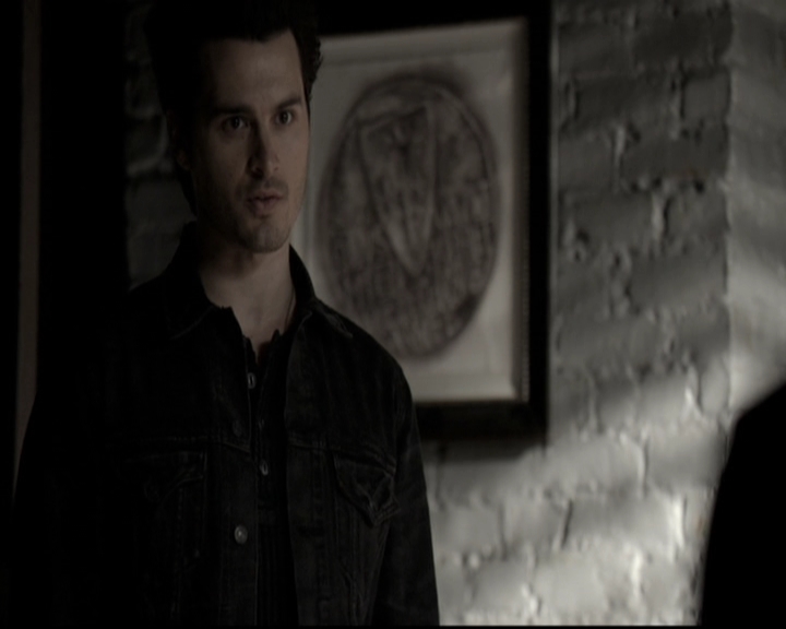 VampireDiariesWorld-dot-nl_6x17ABirdInAGildedCage0816.jpg