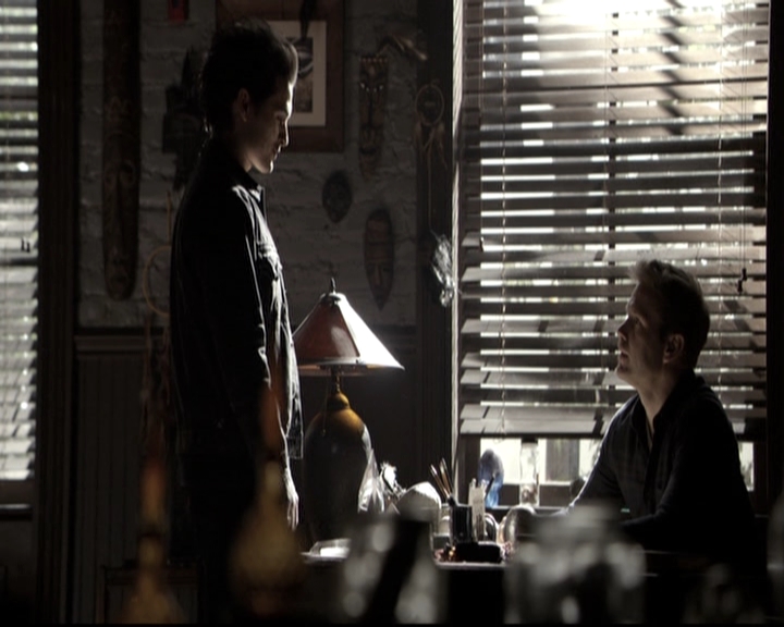 VampireDiariesWorld-dot-nl_6x17ABirdInAGildedCage0840.jpg