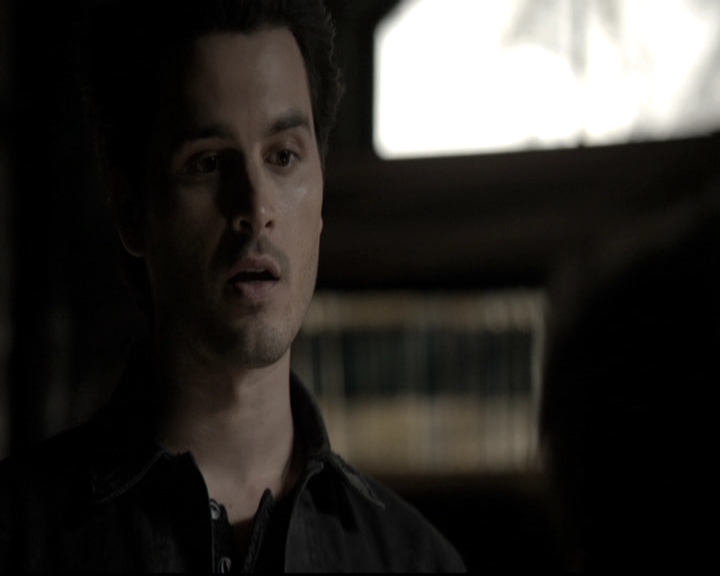 VampireDiariesWorld-dot-nl_6x17ABirdInAGildedCage0844.jpg