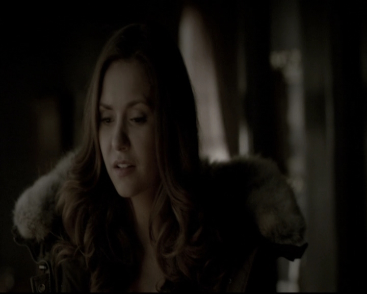 VampireDiariesWorld-dot-nl_6x17ABirdInAGildedCage0856.jpg
