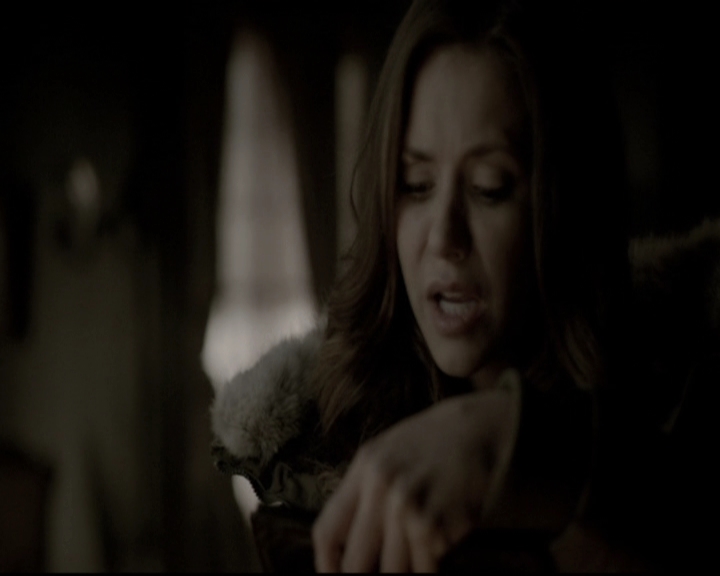 VampireDiariesWorld-dot-nl_6x17ABirdInAGildedCage0858.jpg