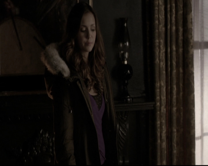 VampireDiariesWorld-dot-nl_6x17ABirdInAGildedCage0898.jpg