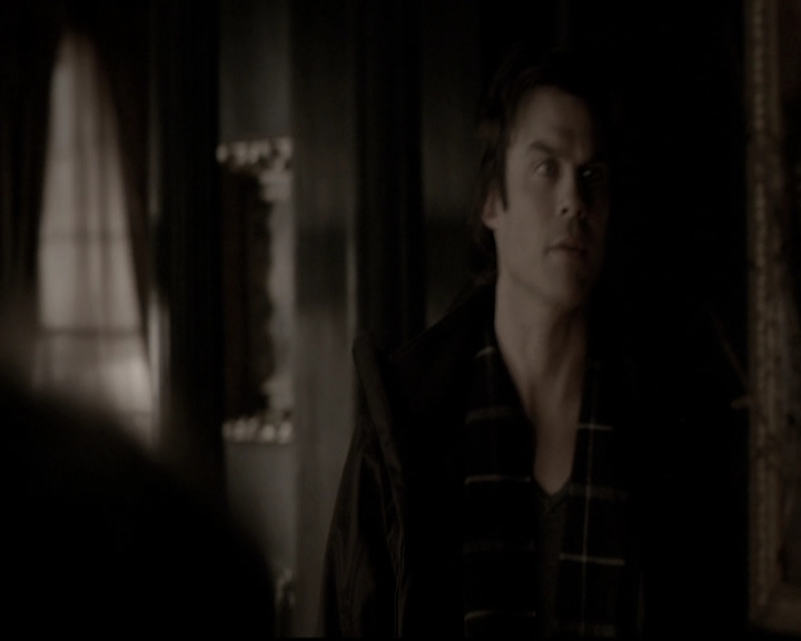 VampireDiariesWorld-dot-nl_6x17ABirdInAGildedCage0900.jpg