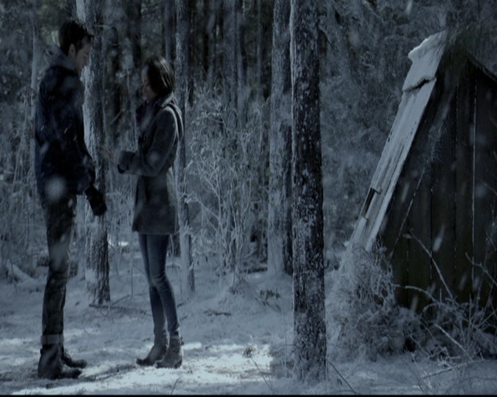 VampireDiariesWorld-dot-nl_6x17ABirdInAGildedCage1118.jpg