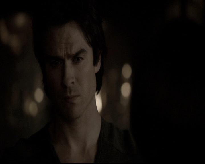 VampireDiariesWorld-dot-nl_6x17ABirdInAGildedCage2233.jpg