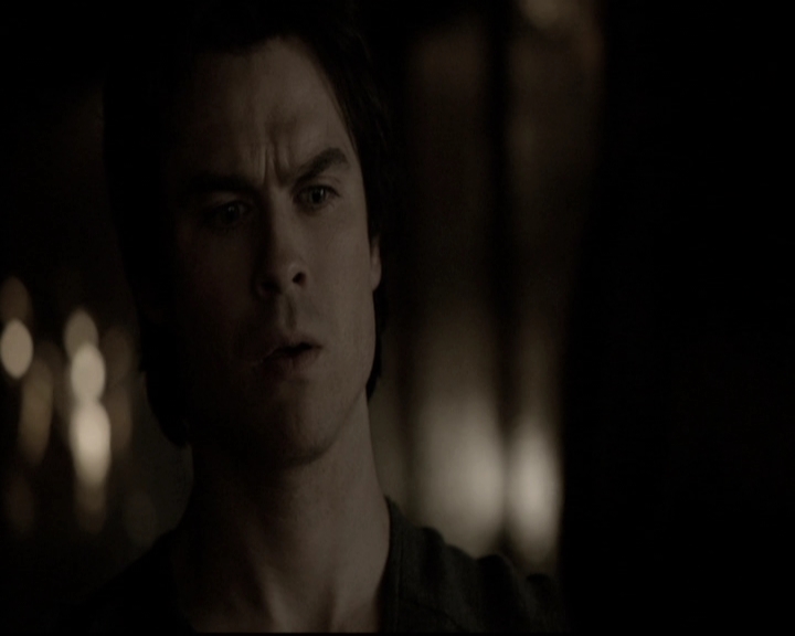 VampireDiariesWorld-dot-nl_6x17ABirdInAGildedCage2249.jpg