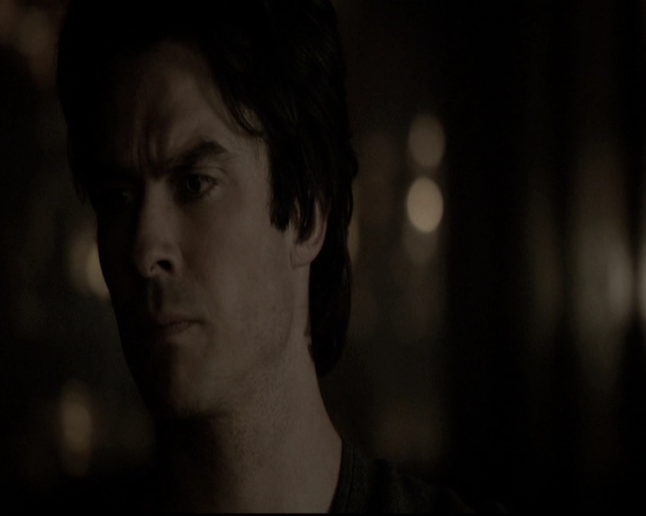 VampireDiariesWorld-dot-nl_6x17ABirdInAGildedCage2277.jpg