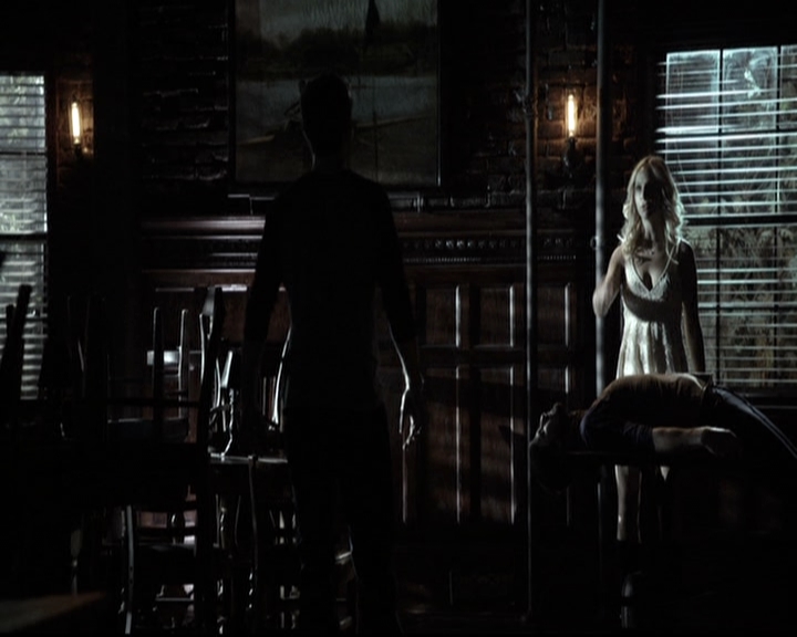 VampireDiariesWorld-dot-nl_6x18INeverCouldLoveLikeThat0057.jpg