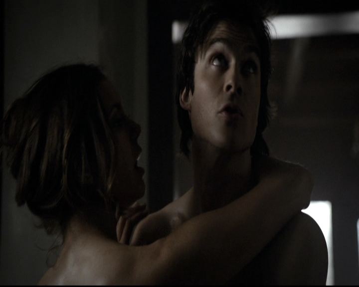 VampireDiariesWorld-dot-nl_6x18INeverCouldLoveLikeThat0222.jpg