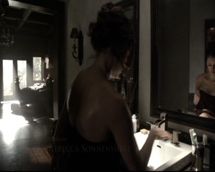 VampireDiariesWorld-dot-nl_6x18INeverCouldLoveLikeThat0228.jpg