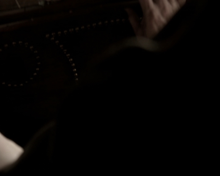 VampireDiariesWorld-dot-nl_6x18INeverCouldLoveLikeThat0281.jpg