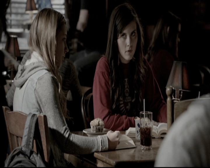 VampireDiariesWorld-dot-nl_6x18INeverCouldLoveLikeThat0494.jpg