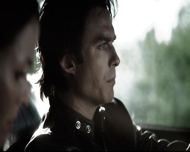 VampireDiariesWorld-dot-nl_6x18INeverCouldLoveLikeThat0614.jpg