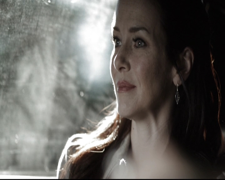 VampireDiariesWorld-dot-nl_6x18INeverCouldLoveLikeThat0663.jpg