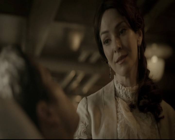 VampireDiariesWorld-dot-nl_6x18INeverCouldLoveLikeThat0864.jpg
