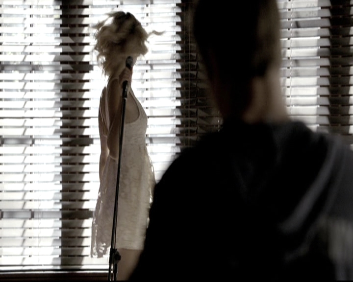 VampireDiariesWorld-dot-nl_6x18INeverCouldLoveLikeThat0875.jpg