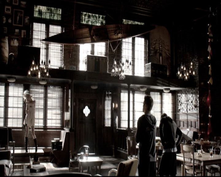 VampireDiariesWorld-dot-nl_6x18INeverCouldLoveLikeThat0876.jpg