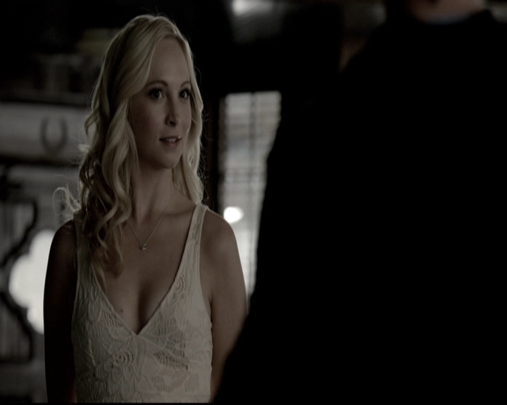 VampireDiariesWorld-dot-nl_6x18INeverCouldLoveLikeThat1391.jpg