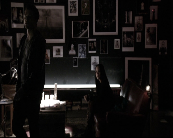 VampireDiariesWorld-dot-nl_6x18INeverCouldLoveLikeThat2024.jpg