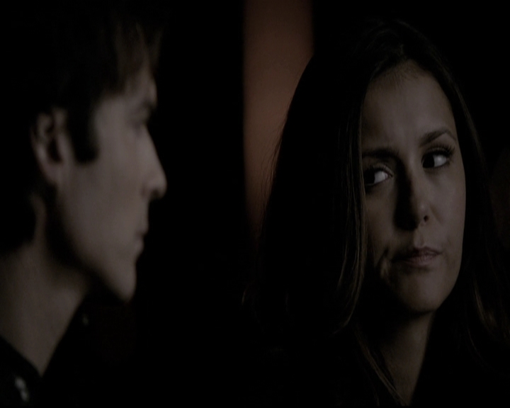 VampireDiariesWorld-dot-nl_6x18INeverCouldLoveLikeThat2098.jpg