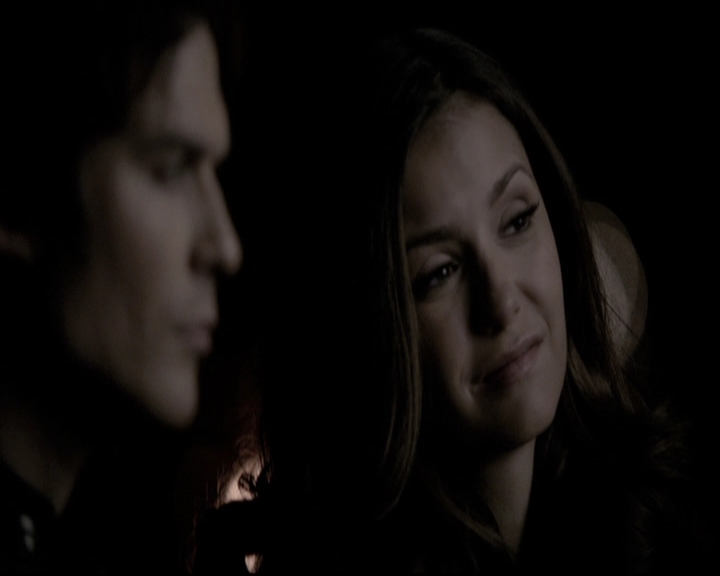 VampireDiariesWorld-dot-nl_6x18INeverCouldLoveLikeThat2101.jpg