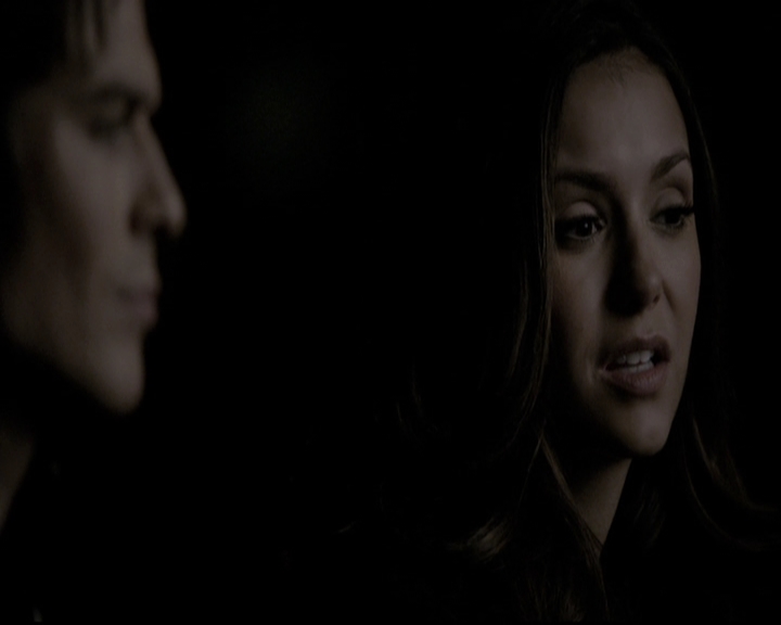 VampireDiariesWorld-dot-nl_6x18INeverCouldLoveLikeThat2111.jpg