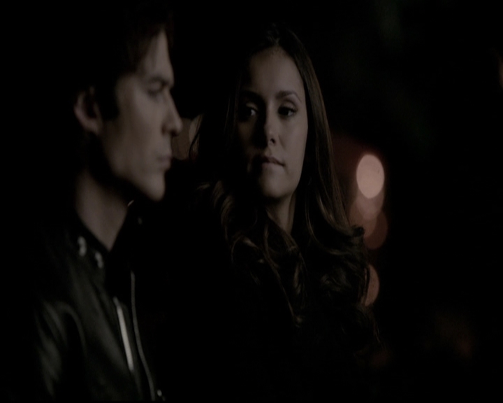 VampireDiariesWorld-dot-nl_6x18INeverCouldLoveLikeThat2118.jpg
