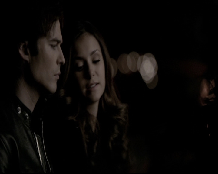 VampireDiariesWorld-dot-nl_6x18INeverCouldLoveLikeThat2125.jpg