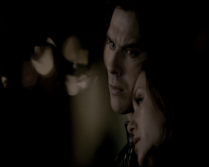 VampireDiariesWorld-dot-nl_6x18INeverCouldLoveLikeThat2137.jpg
