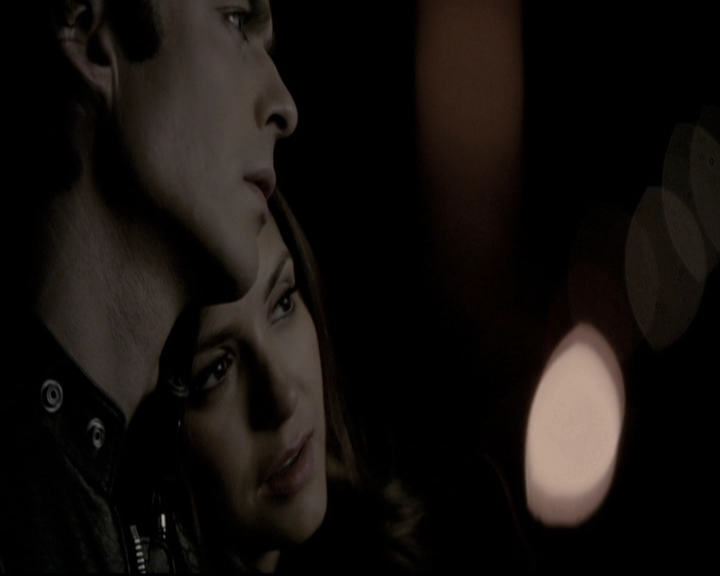 VampireDiariesWorld-dot-nl_6x18INeverCouldLoveLikeThat2146.jpg