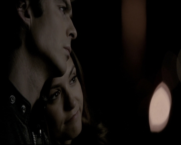 VampireDiariesWorld-dot-nl_6x18INeverCouldLoveLikeThat2148.jpg