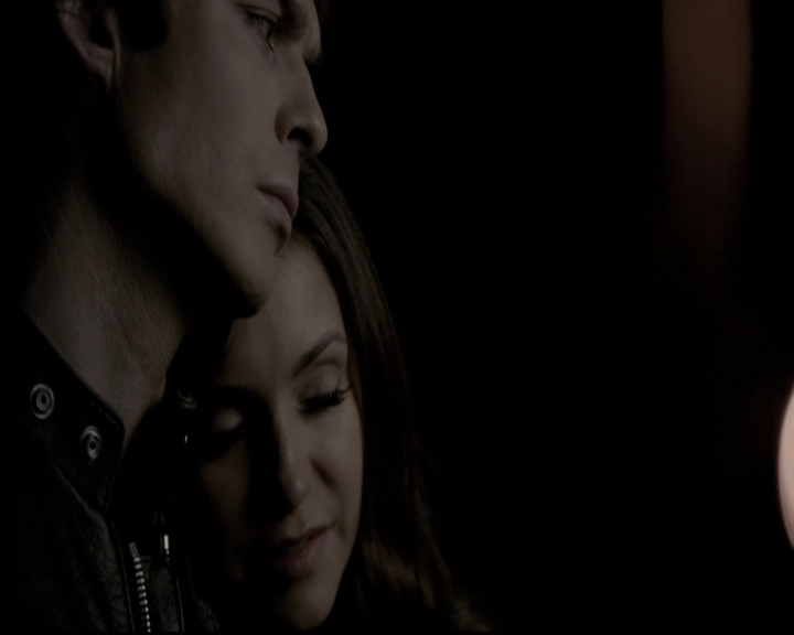 VampireDiariesWorld-dot-nl_6x18INeverCouldLoveLikeThat2151.jpg