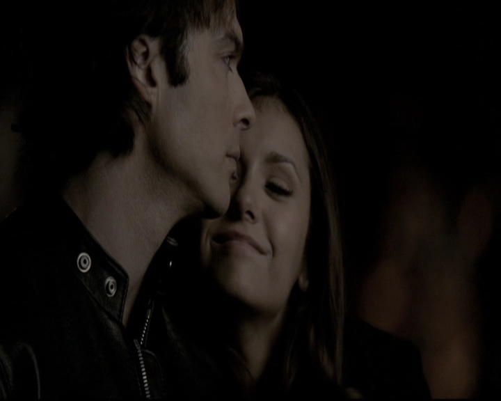 VampireDiariesWorld-dot-nl_6x18INeverCouldLoveLikeThat2165.jpg