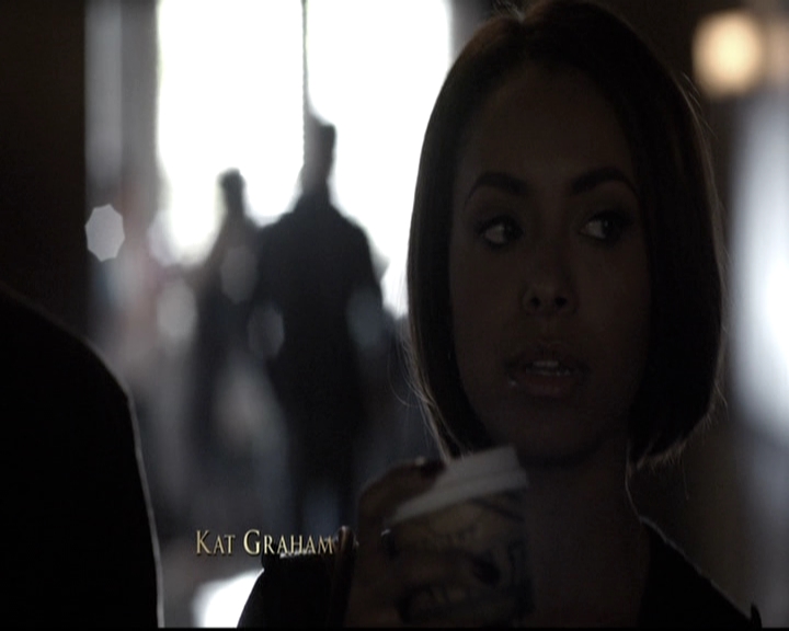 VampireDiariesWorld-dot-nl_6x19Because0201.jpg