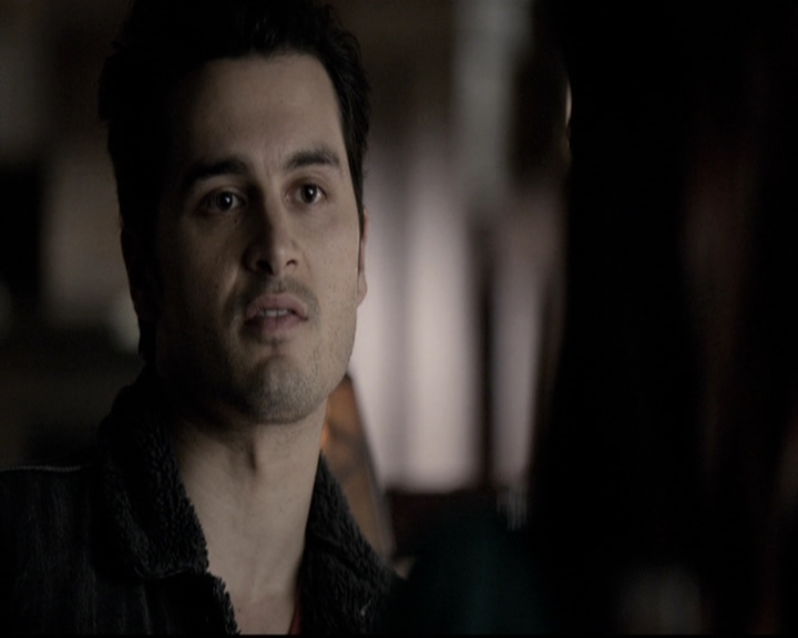VampireDiariesWorld-dot-nl_6x19Because0902.jpg
